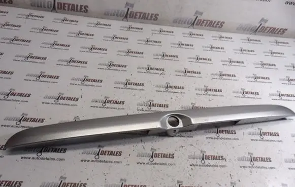 Mitsubishi Carisma Tailgate trim XR361227