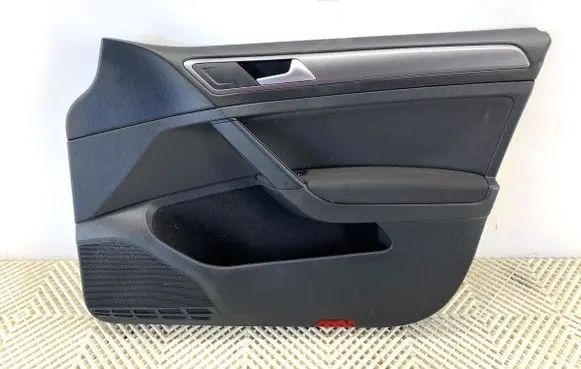 Volkswagen Golf VII Front door card panel trim 