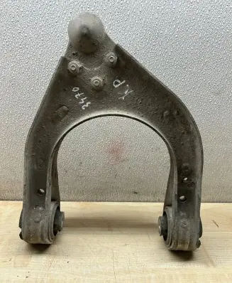 Mercedes-Benz E W211 Front lower control arm/wishbone