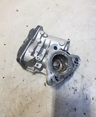 Renault Clio IV EGR valve 147102557R H8201143495