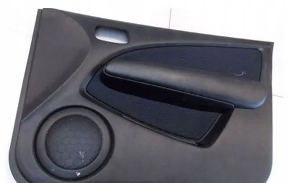Mitsubishi Outlander Front door card panel trim