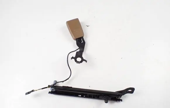 Mercedes-Benz S W221 Rear seatbelt buckle A2218601169