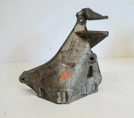 Volkswagen Polo V 6R Engine mounting bracket 03P199206