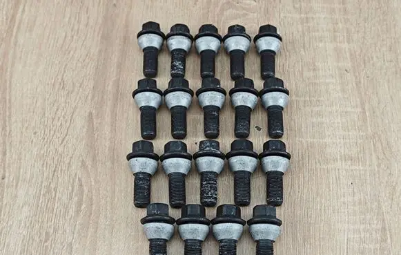 BMW X6 G06 Nuts/bolts SZPILN67