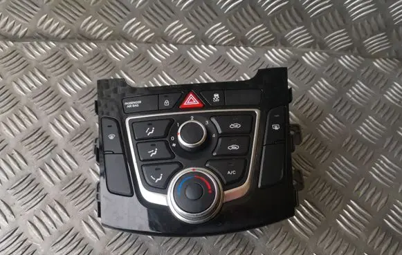 Hyundai i30 Climate control unit 97250A6040GU 97250A5XXX 97250A6XXX
