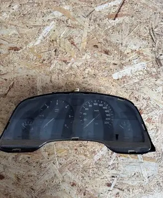 Opel Zafira A Speedometer (instrument cluster) 87001371