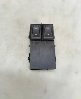 Ford Mondeo Mk III Electric window control switch 1S7T14A132AE 1S7T14A132 03163303
