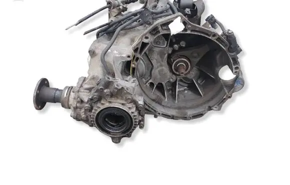 Nissan X-Trail T30 Manual 5 speed gearbox YD4
