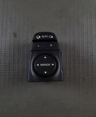 KIA Sportage Wing mirror switch 93530D9500
