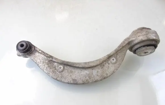 Jaguar XE Front lower control arm/wishbone GX73-3C256