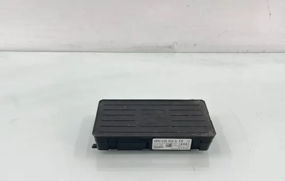 Audi Q7 4M Wireless charging module 4M0035502A