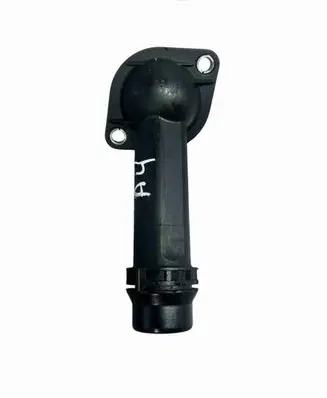 Audi A4 S4 B7 8E 8H Engine coolant pipe/hose 06B121121L