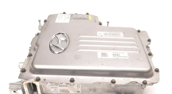 Hyundai Ioniq Voltage converter inverter 36600-0E255