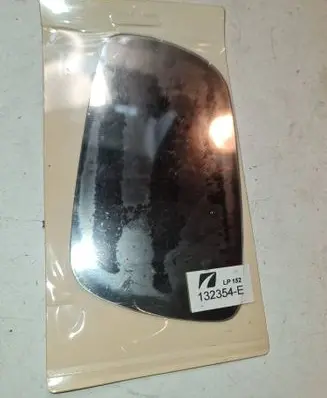 Audi A3 S3 8L Wing mirror glass 132354E LP152