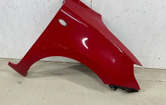 Suzuki Swift III Fender 