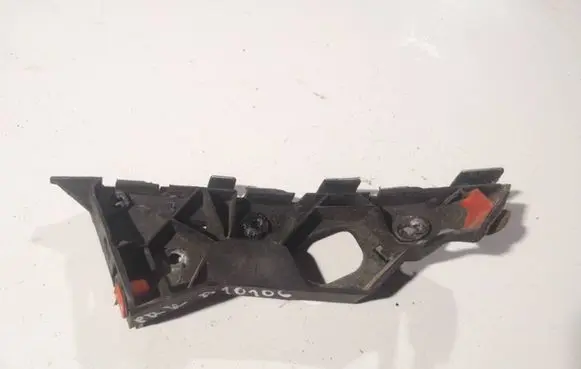 Opel Corsa D Front bumper mounting bracket 476496958