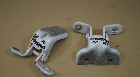 KIA Sportage Rear door hinge set 