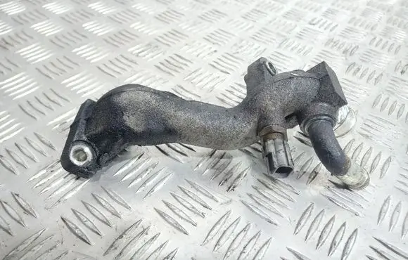 Mazda CX-7 Engine coolant pipe/hose