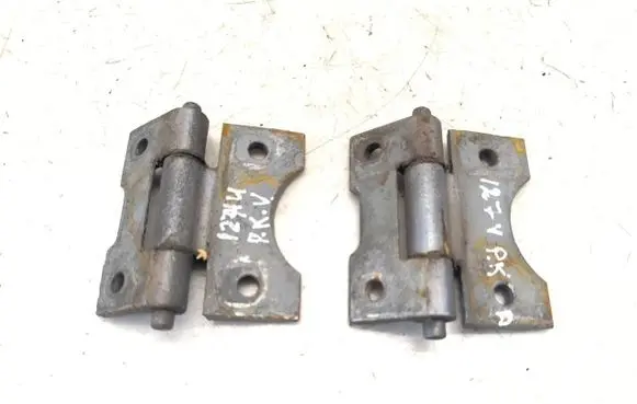 Mercedes-Benz W123 Front door hinges set 1237200037