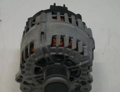Audi Q3 8U Generator/alternator 04E903023K