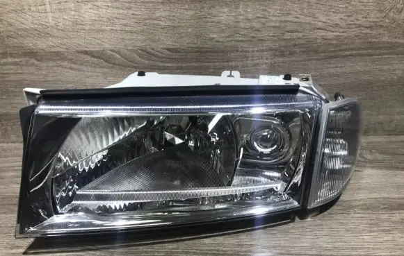 Skoda Octavia Mk1 (1U) Headlight/headlamp 1u1941017n yu3x13b181aa