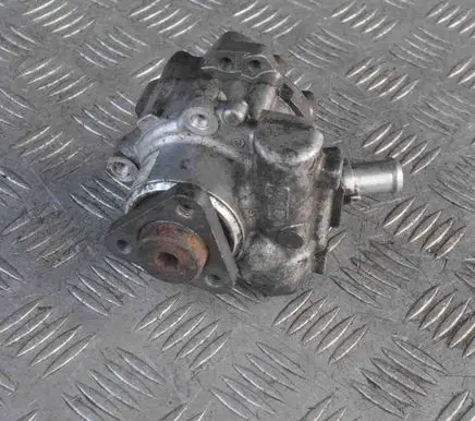BMW 5 E60 E61 Power steering pump 76939747693974118