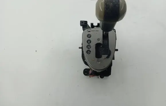 Nissan Qashqai Gear selector 