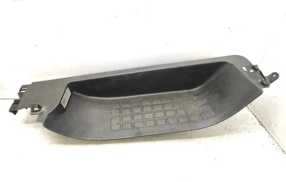 Peugeot Traveller Rear sill trim cover 98091632ZD 98100693ZD