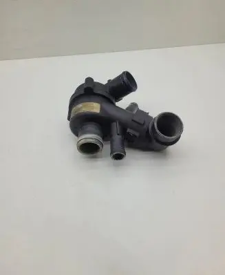 Land Rover Range Rover Sport L320 Thermostat AH228575AF