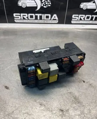 Mercedes-Benz C W203 Fuse box set 2035451601 5DK00848550