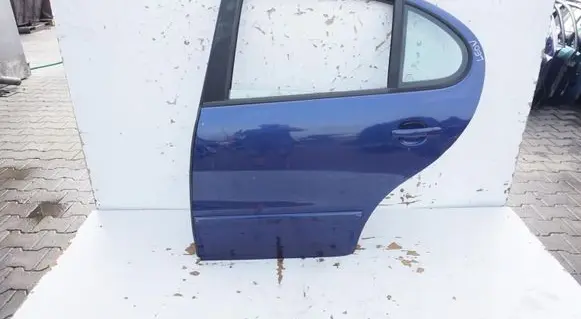 Seat Leon (1M) Rear door