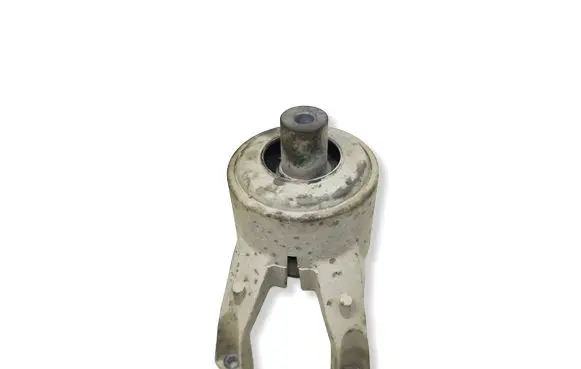 Volkswagen Transporter - Caravelle T6 Engine mount bracket 7E0199849F