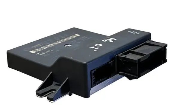Audi A6 S6 C6 4F Gateway control module 4F0907468D 4F0910468A