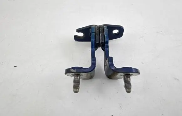 Tesla Model 3 Rear door upper hinge 701JJ3 AO46571