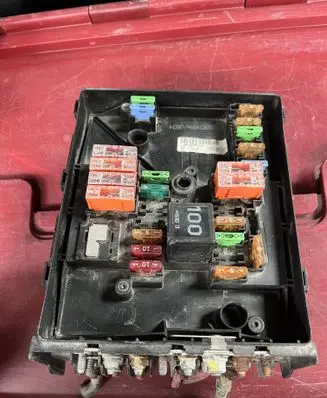 Skoda Octavia Mk2 (1Z) Fuse module 1K0937125A 017183071