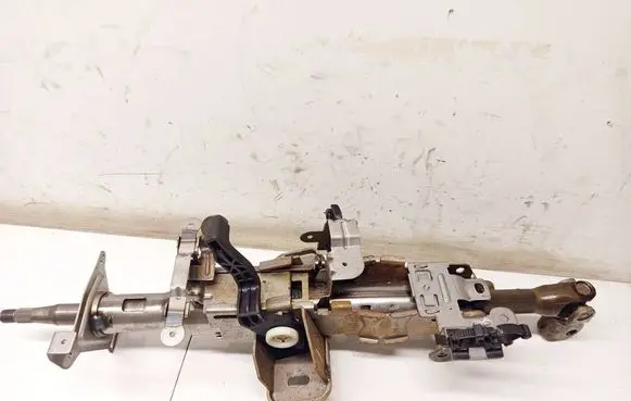Nissan Primera Steering wheel axle 