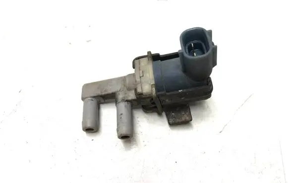 Toyota Yaris Turbo solenoid valve 9091012247