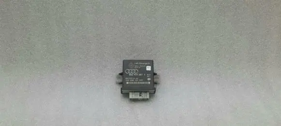 Audi A5 8T 8F Light module LCM 8K0907357A