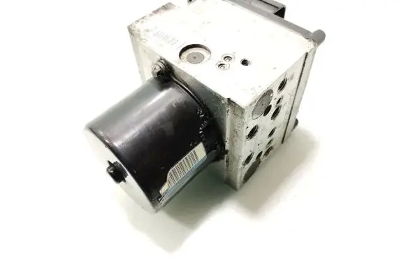 Volkswagen PASSAT B6 ABS Pump 3C0614109