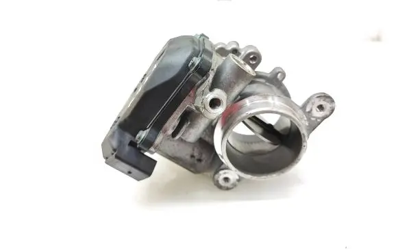 Skoda Octavia Mk3 (5E) Throttle valve 04L128063P 04L128059K A2C84315500