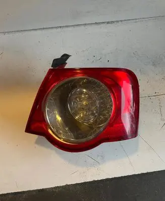 Volkswagen PASSAT B6 Rear/tail lights 3C5945096C