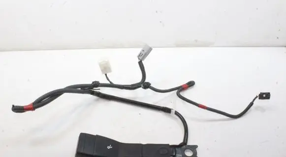 Lexus IS III XE30 Front seatbelt buckle
