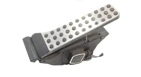 Mercedes-Benz SLK R172 Accelerator throttle pedal A2043000200