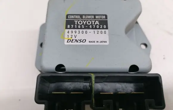 Toyota Prius (XW20) Heater blower motor/fan resistor 8716547020 4993001200