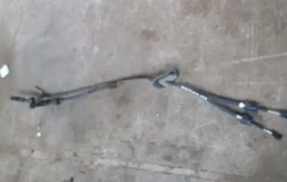 Honda FR-V Gear shift cable linkage