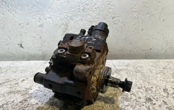 Hyundai Getz Fuel injection high pressure pump 331002A410 0445010124