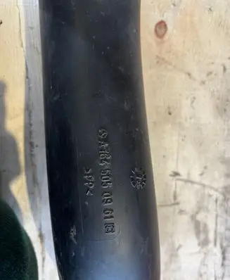 Mercedes-Benz GL X164 Air intake hose/pipe A1645050961