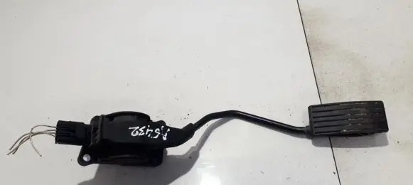 Citroen C5 Accelerator throttle pedal F00C3P2311 F00C3E2427