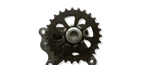 Audi A5 8T 8F Oil pump balance shaft 06E109361F 06E109570H