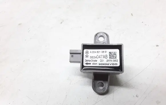 Mercedes-Benz C W204 Airbag deployment crash/impact sensor A2048210651